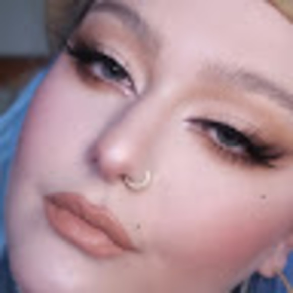 Meet your Posher, Dylan - Picture 1 of 1